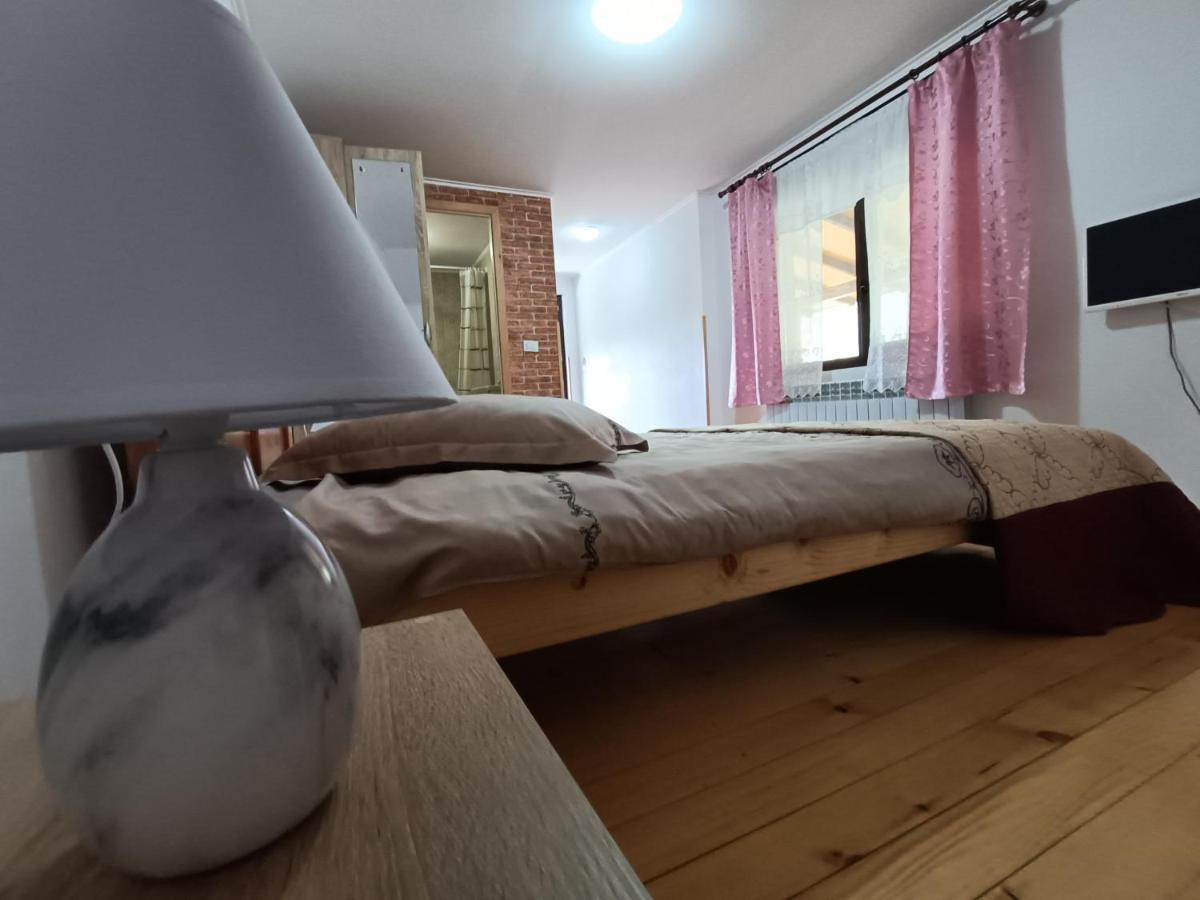 Casa Dintre Pini Villa Păltinoasa Eksteriør bilde