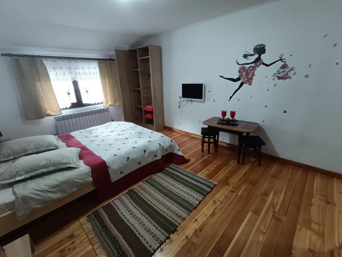 Casa Dintre Pini Villa Păltinoasa Eksteriør bilde